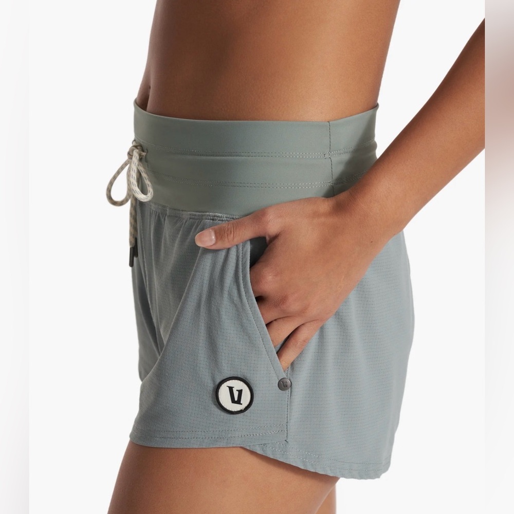 Vuori Light Green Women’s Seabreeze Short